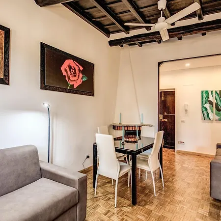 Casa Monticelli * רומא
