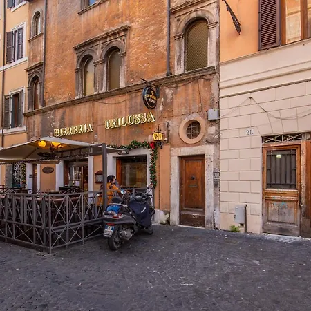 Casa Monticelli * Rome