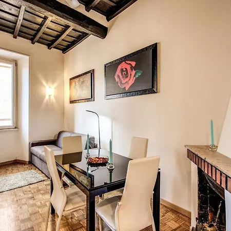 Apartment Casa Monticelli Rome